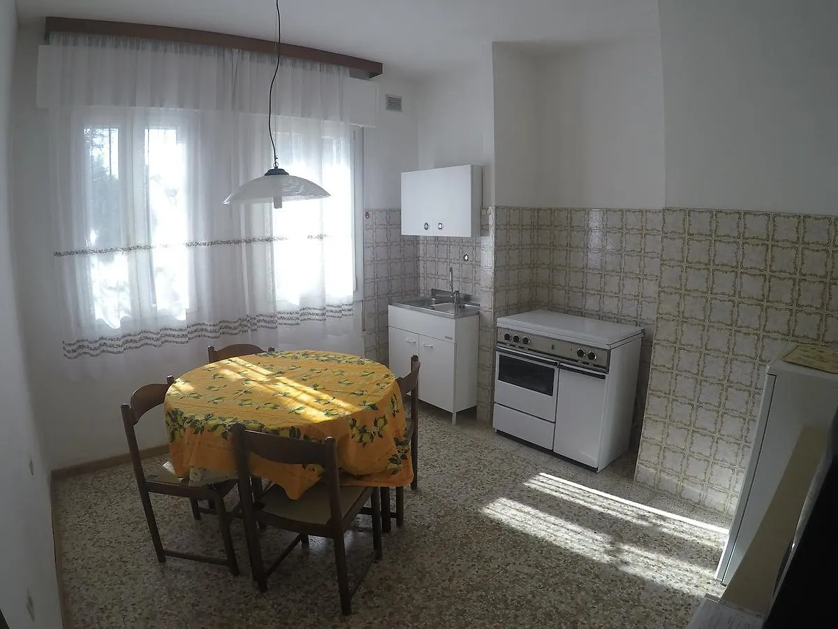 Appartamento Casa Francesca - Agenzia Cocal Caorle 0*,  Italia